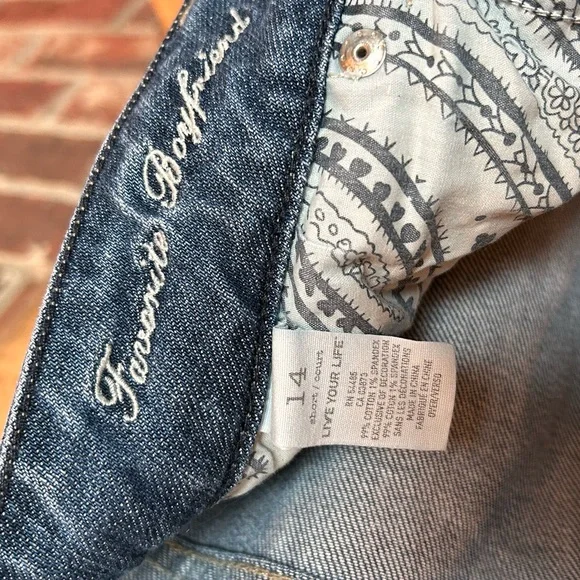 Women’s American Eagle Bootcut Jeans - Picture 6 of 6